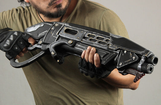 Gears - Gnasher Prop - gear of war