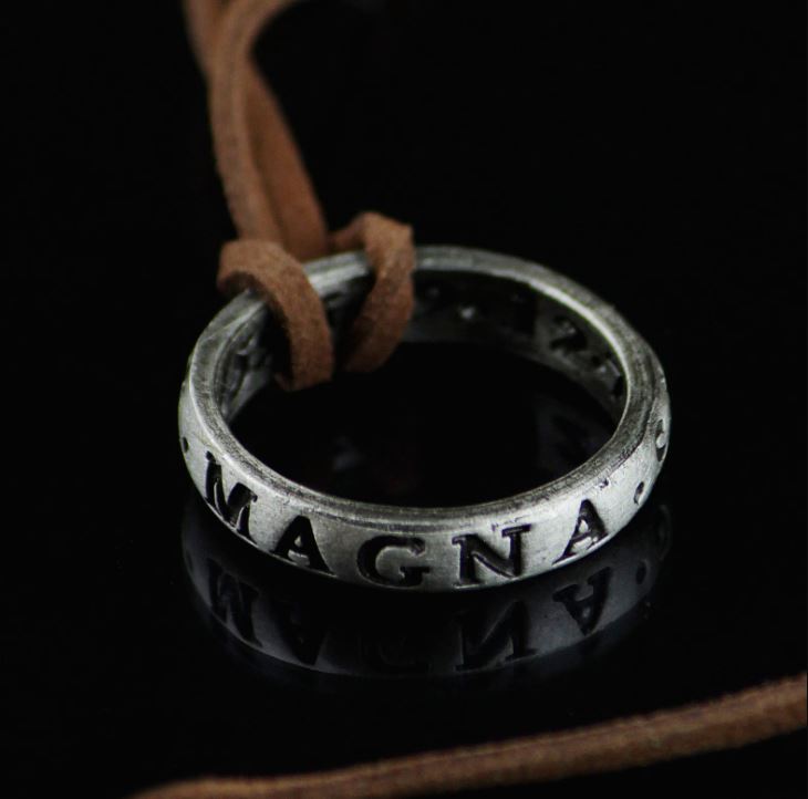 TLoU 2 - relic - Uncharted - Ring