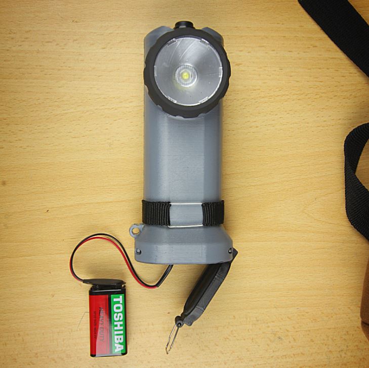 TLoU - Ellie lantern