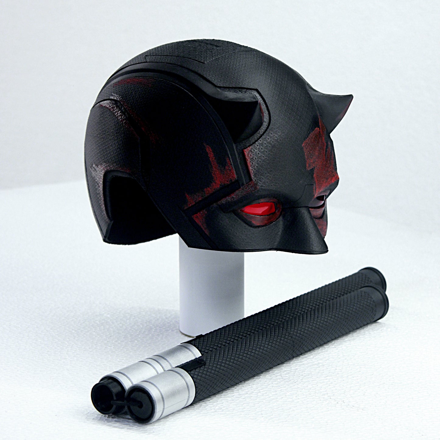 Daredevil helmet - Sticks