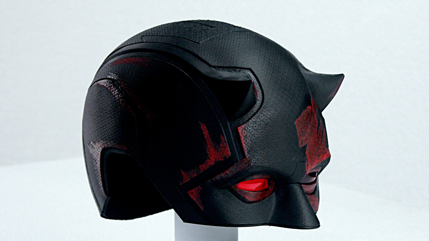 Daredevil helmet - Sticks