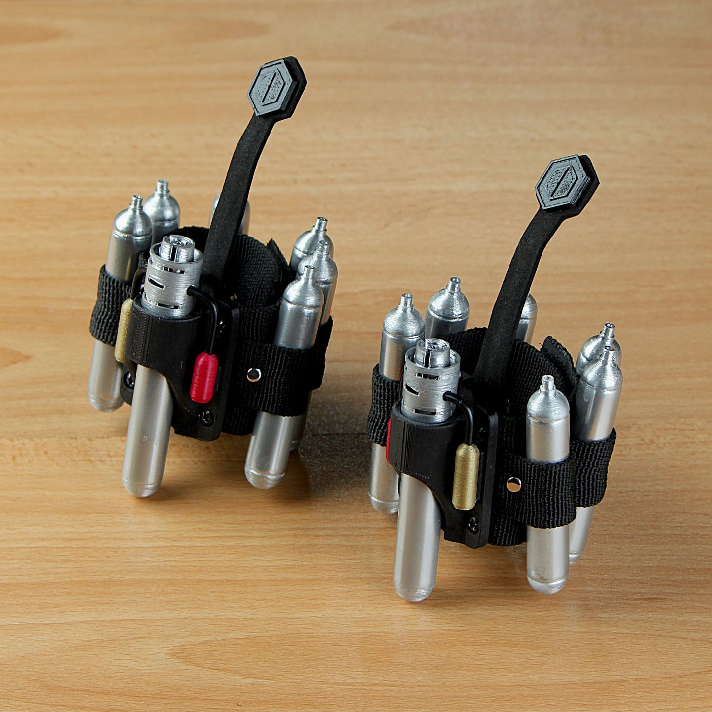 Web shooter - Scarlet  - Black x2