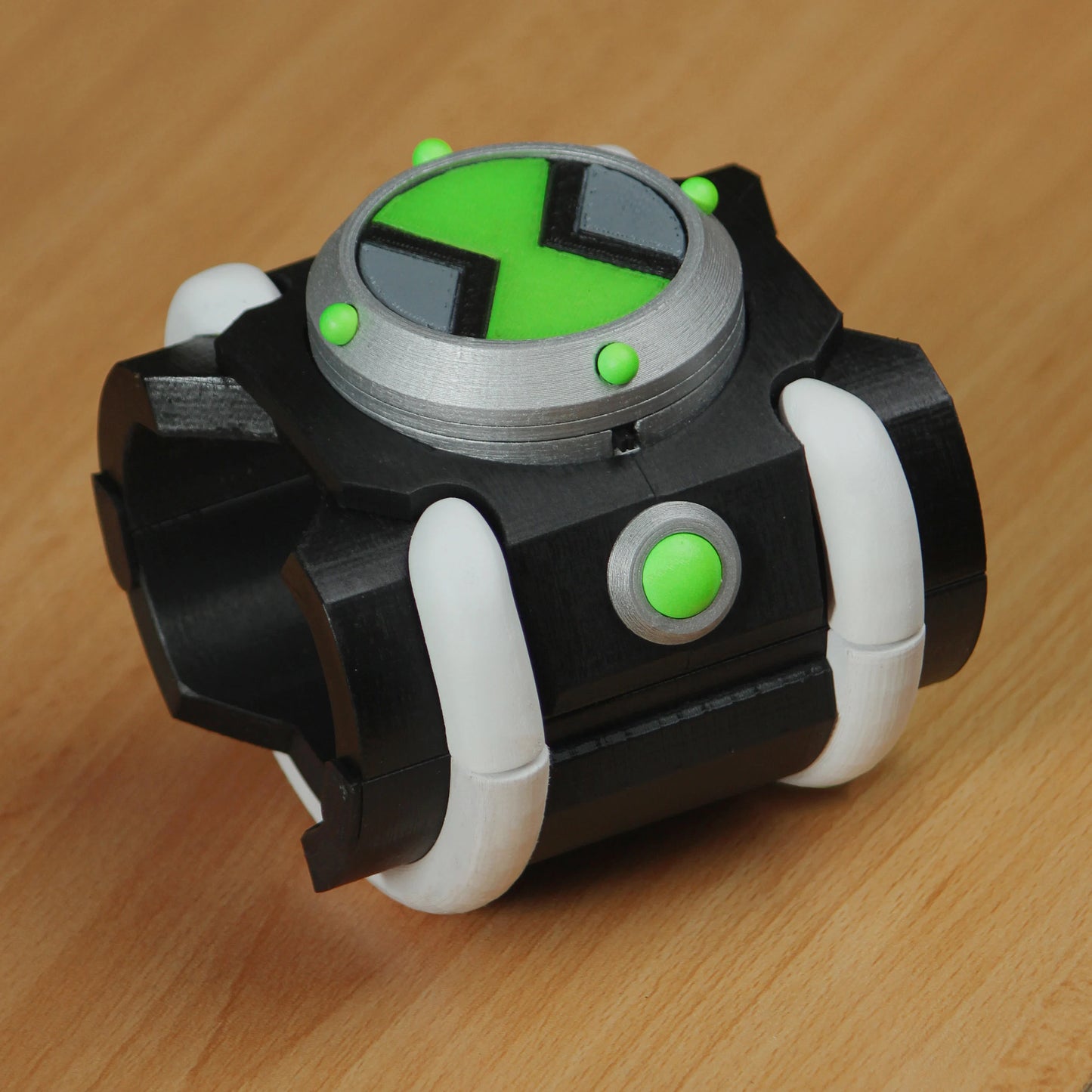 Alien bracelet - white -black -green