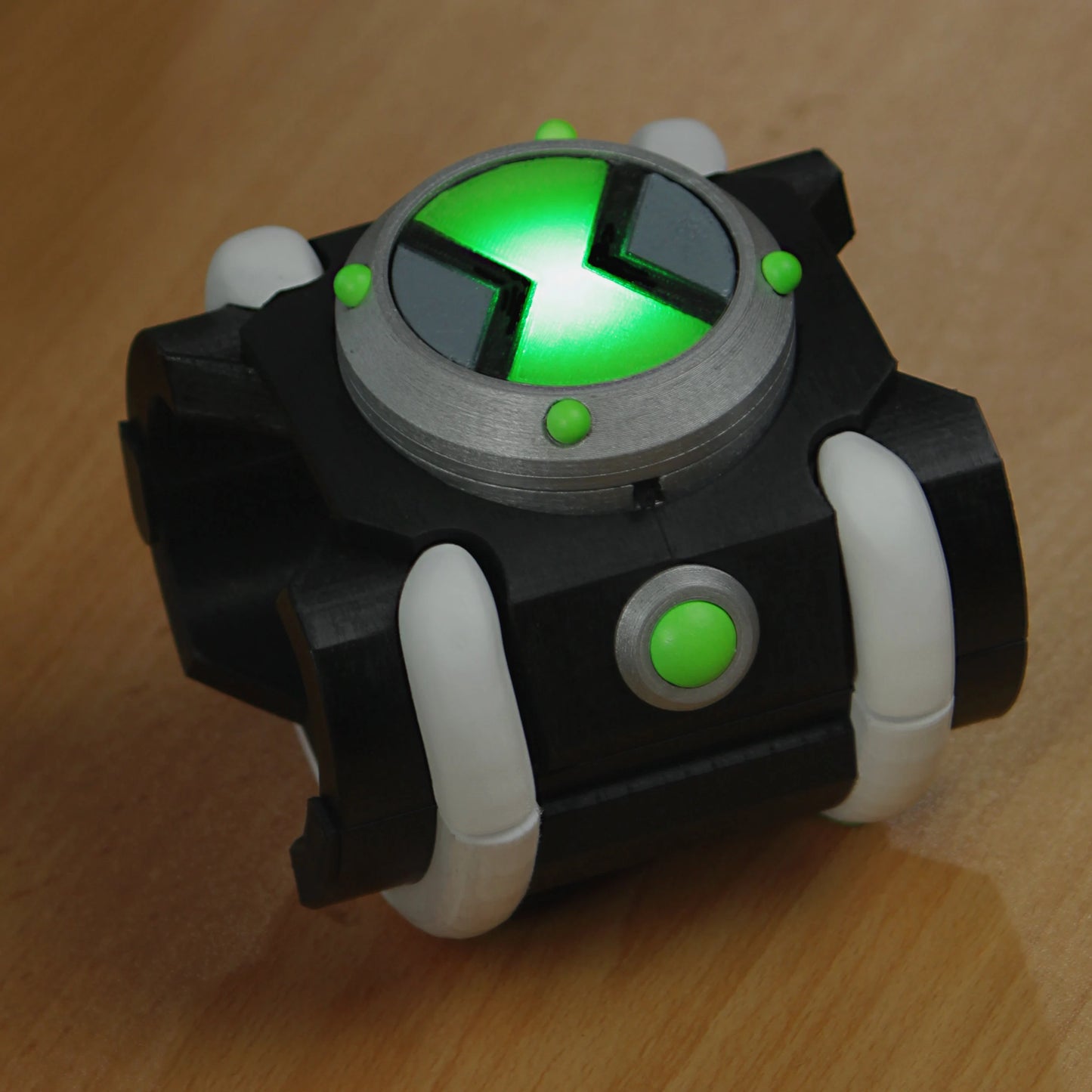 Alien bracelet - white -black -green