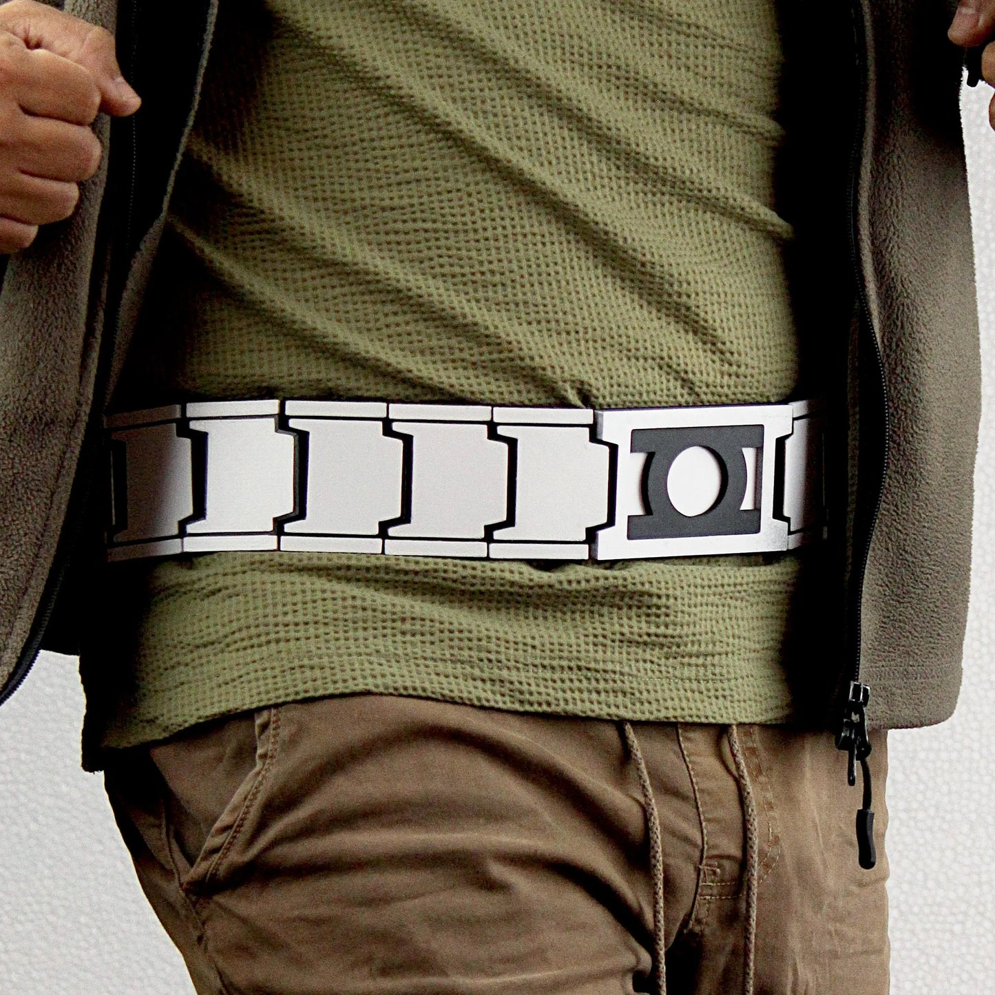 belt v2 - white lantern